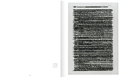 double page du livre "Photographies" de Bernar Venet